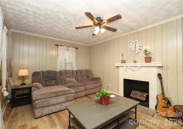 Homes for sale in Lancaster, SC | 1324 Mason St, Lancaster, SC 29720 | MLS# 4379108
