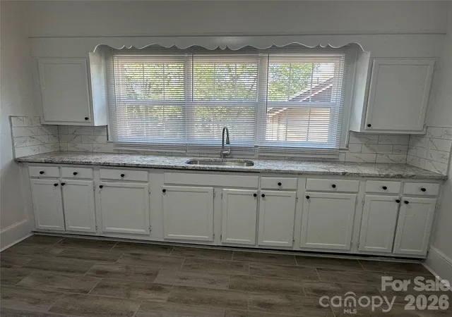 5th image of 4028 Leo St, Winston Salem, NC 27105 | MLS# 4379125