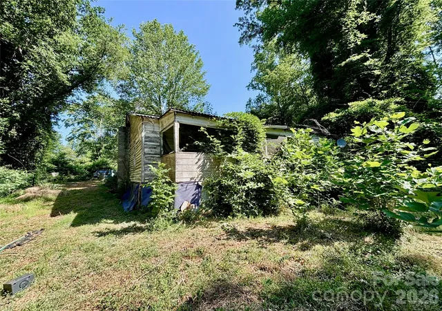 3rd image of 137 Napa Dr, Rutherfordton, NC 28139 | MLS# 4379149