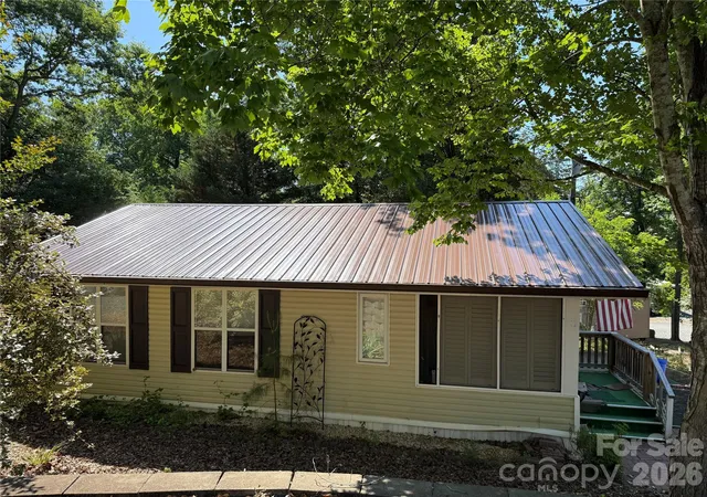 Homes for sale in Mount Gilead, NC | 128 Indian Harbor Trl #E147, Mount Gilead, NC 27306 | MLS# 4379178