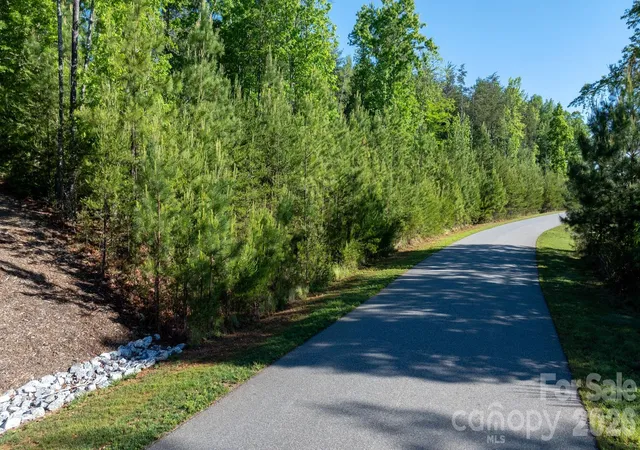 5th image of 3030 Channel View Cvs, Morganton, NC 28655 | MLS# 4379253