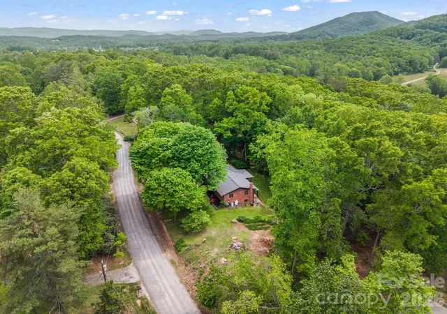 Photo 1 of Single family home for sale at 92 Greenwood Acres Dr, Mills River, NC 28759 | MLS# 4379255 | Listing updated on 2026-10-05