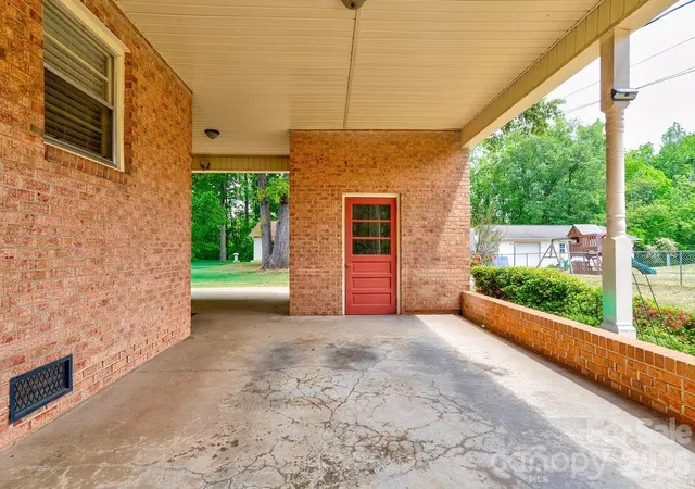 Homes for sale in Shelby, NC | 751 Pleasantdale Dr, Shelby, NC 28150 | MLS# 4379261