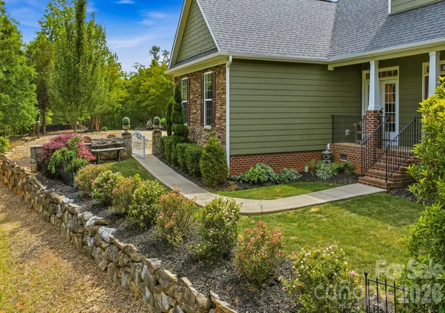 2nd image of 234 Crest Dr, Lake Lure, NC 28746 | MLS# 4379273