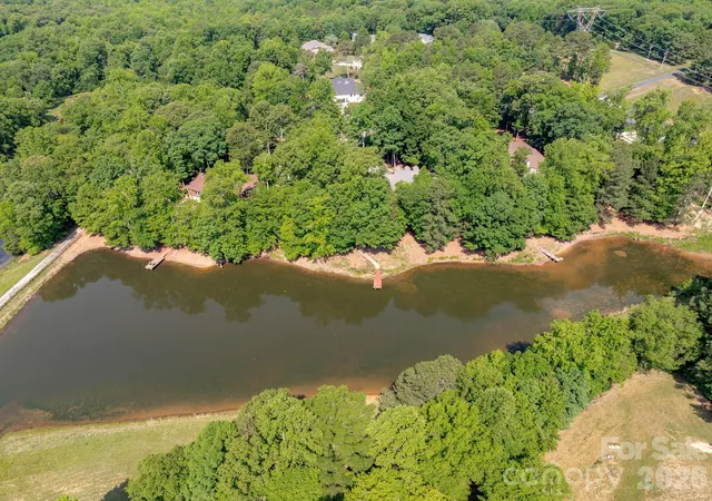 Homes for sale in Waxhaw, NC | 4709 Rockwood Dr, Waxhaw, NC 28173 | MLS# 4379287