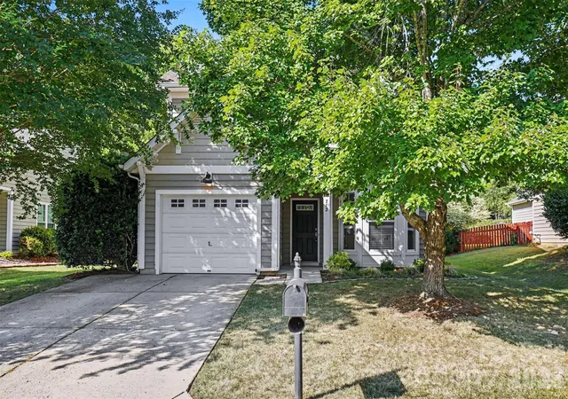 image of 712 Tulip Tree Pl, Rock Hill, SC 29732 | MLS# 4379290