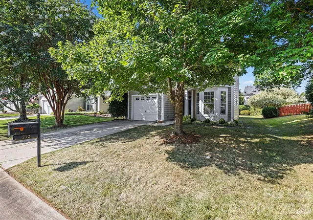 image of 712 Tulip Tree Pl, Rock Hill, SC 29732 | MLS# 4379290