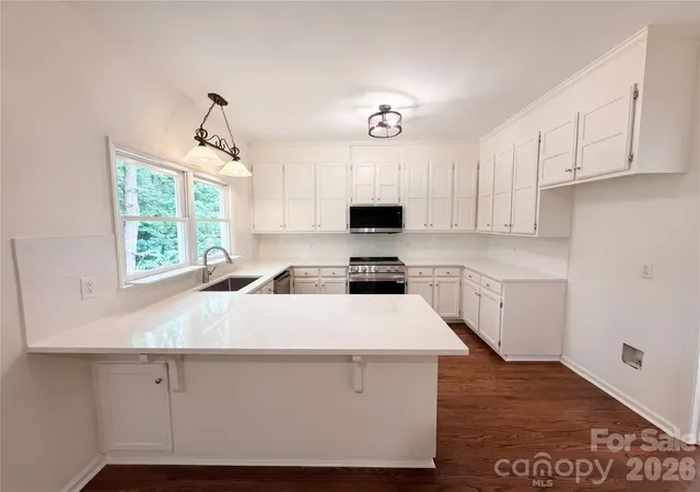 Photo 1 of Single family home for sale at 5908 Bookbinders Ln, Charlotte, NC 28270 | MLS# 4379296 | Listing updated on 2026-10-30