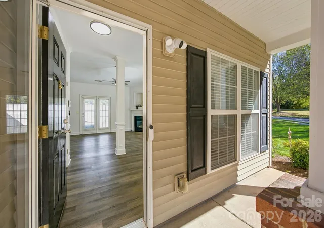 Photo 3 of Condo for sale at 2960 Zion Renaissance Ln, Charlotte, NC 28269 | MLS# 4379297 | Listing updated on 2026-10-26