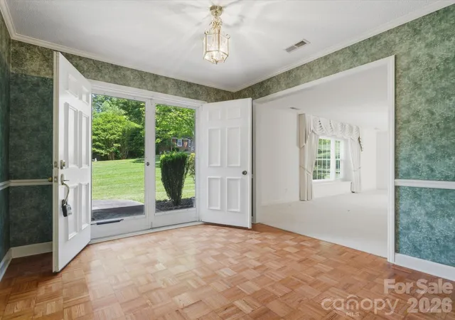5th image of 1020 Longreen Dr, Kernersville, NC 27284 | MLS# 4379310
