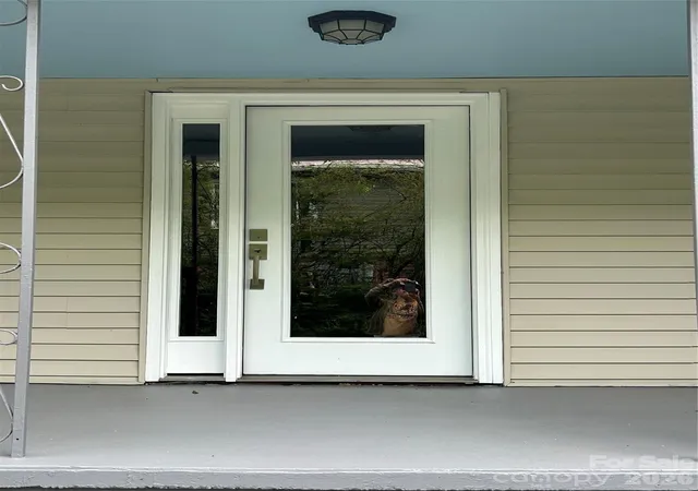Photo 3 of Single family home for sale at 12 Penley Ave, Asheville, NC 28804 | MLS# 4379338 | Listing updated on 2026-09-23