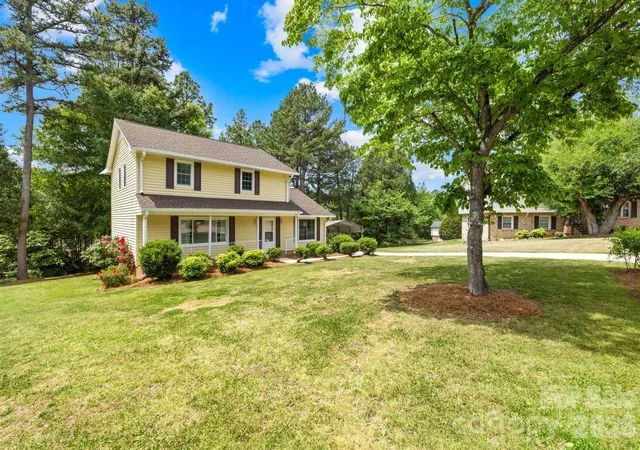 Homes for sale in Salisbury, NC | 9 Post Oak Pl, Salisbury, NC 28147 | MLS# 4379365