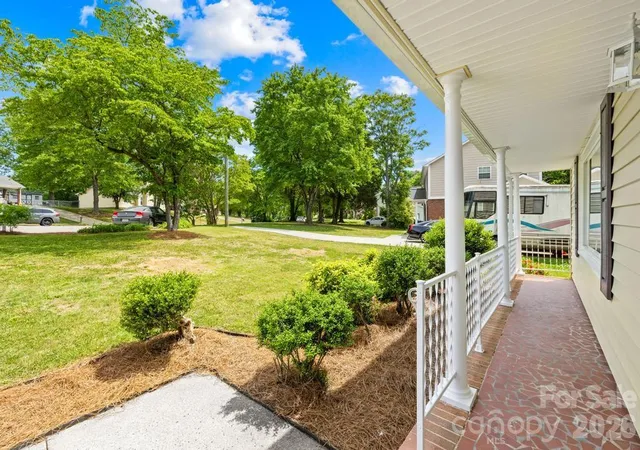 Homes for sale in Salisbury, NC | 9 Post Oak Pl, Salisbury, NC 28147 | MLS# 4379365