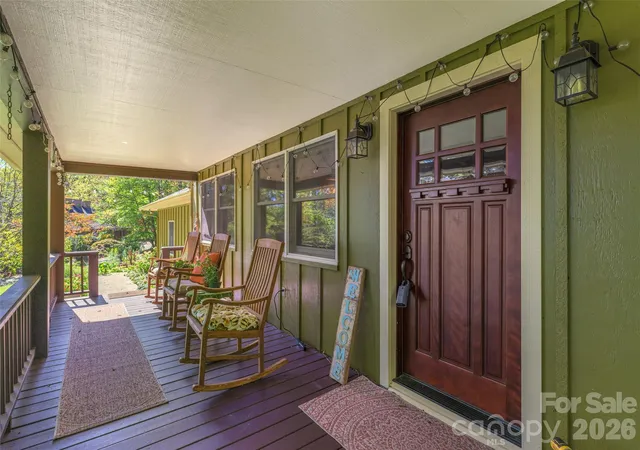 Photo 3 of Single family home for sale at 300 Kelly Springs Rd, Waynesville, NC 28786 | MLS# 4379385 | Listing updated on 2026-10-10