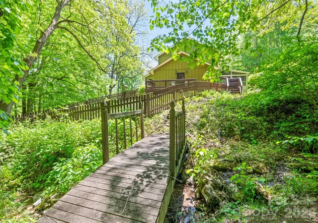 Homes for sale in Waynesville, NC | 300 Kelly Springs Rd, Waynesville, NC 28786 | MLS# 4379385