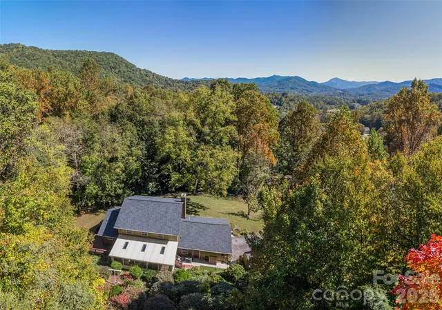 Photo 41 of Single family home for sale at 300 Kelly Springs Rd, Waynesville, NC 28786 | MLS# 4379385 | Listing updated on 2026-10-10