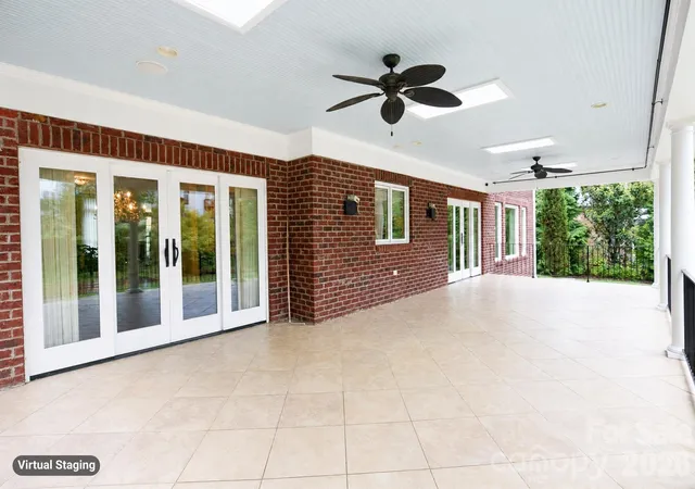 Photo 3 of Single family home for sale at 880 Hickory Stick Dr, Fort Mill, SC 29715 | MLS# 4379413 | Listing updated on 2026-09-04