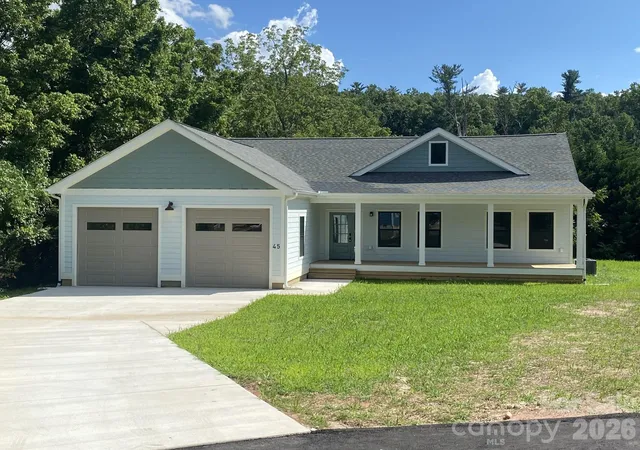 Photo 1 of Single family home for sale at 45 Gash Cvs Rd, Hendersonville, NC 28791 | MLS# 4379415 | Listing updated on 2026-07-27