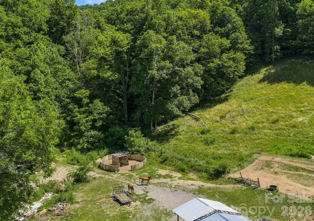 5th image of 181 Harley Davidson Dr, Canton, NC 28716 | MLS# 4379451