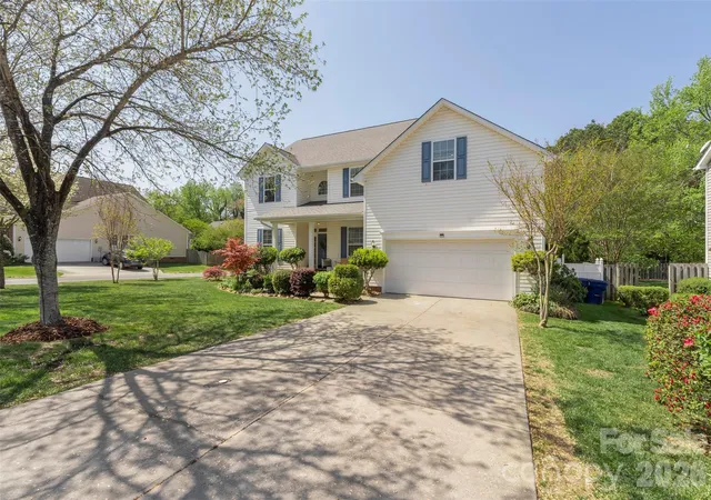 Photo 1 of Sale Pending at 14926 Bridle Tr Ln, Pineville, NC 28134 | MLS# 4379453 | Listing updated on 2026-09-17