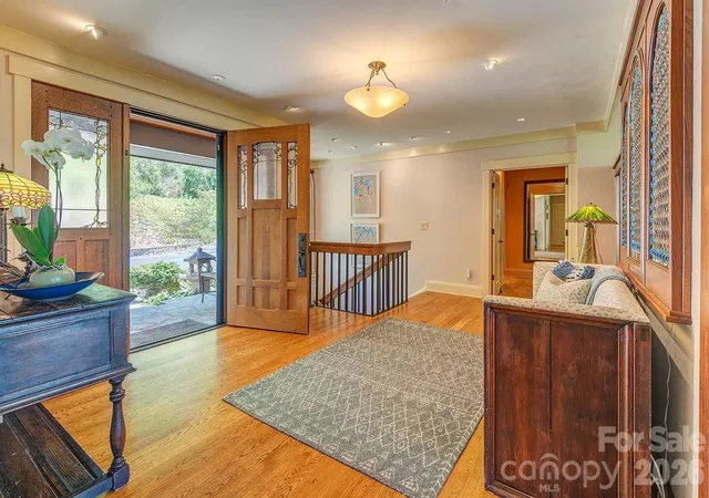 Photo 4 of Single family home for sale at 24 Westhaven Dr, Asheville, NC 28804 | MLS# 4379464 | Listing updated on 2026-10-04