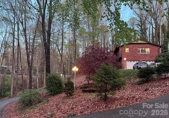 2nd image of 231 Davis Dr, Morganton, NC 28655 | MLS# 4379486