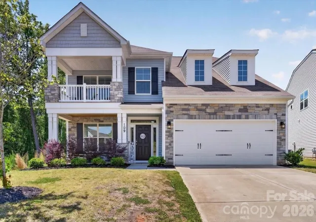 Photo 1 of Single family home for sale at 109 W Heart Pine Ln, Statesville, NC 28677 | MLS# 4379496 | Listing updated on 2026-09-30