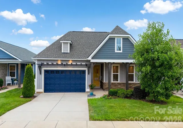 1st image of 5201 Looking Glass Trl, Denver, NC 28037 | MLS# 4379501