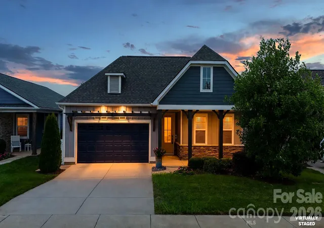 Photo 1 of Single family home for sale at 5201 Looking Glass Trl, Denver, NC 28037 | MLS# 4379501 | Listing updated on 2026-09-21