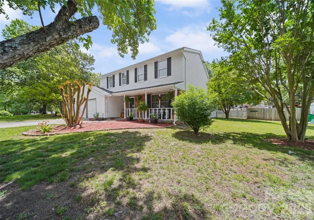 Photo 1 of Single family home for sale at 7131 Wannamaker Ln, Charlotte, NC 28226 | MLS# 4379505 | Listing updated on 2026-09-02