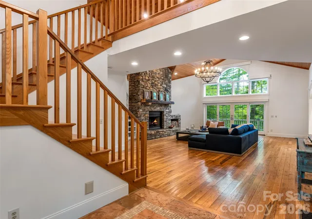 5th image of 307 S Braeside Ct, Asheville, NC 28803 | MLS# 4379518