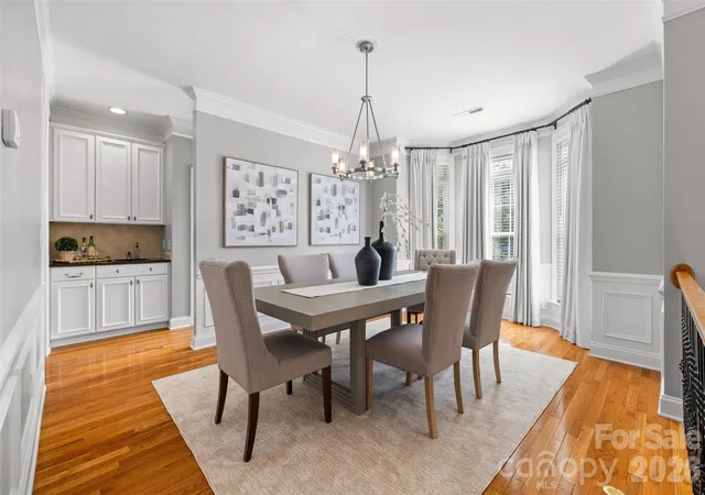 4th image of 7810 Springs Village Ln, Charlotte, NC 28226 | MLS# 4379531