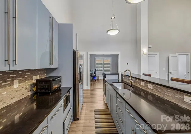 3rd image of 611 E 37Th St, Charlotte, NC 28205 | MLS# 4379542