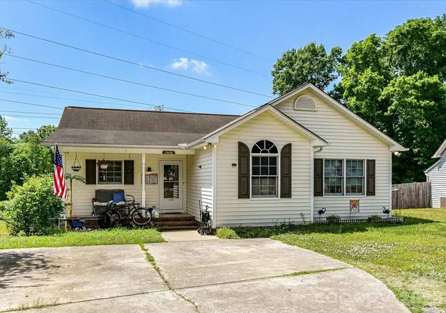 1st image of 1472 Ridgewood Dr, Concord, NC 28027 | MLS# 4379577