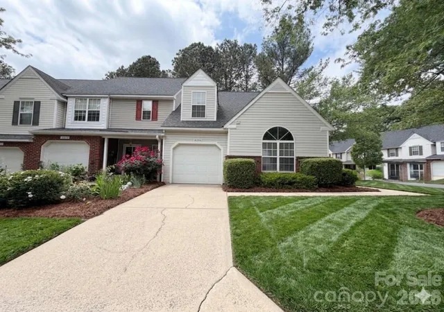 1st image of 10206 University Park Ln, Charlotte, NC 28213 | MLS# 4379615