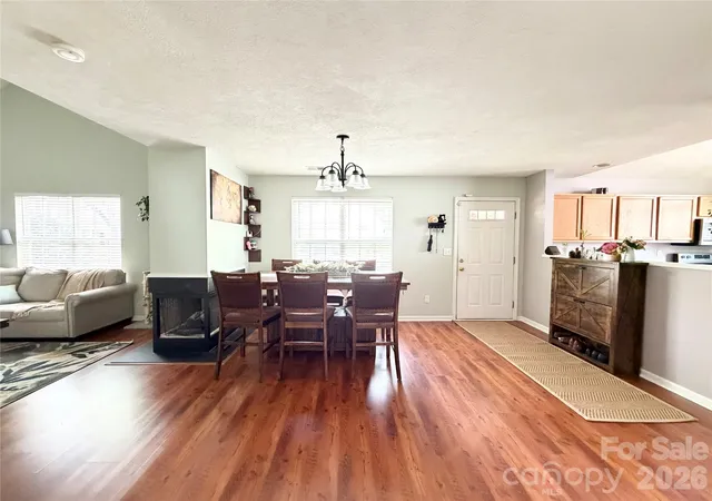 3rd image of 10206 University Park Ln, Charlotte, NC 28213 | MLS# 4379615