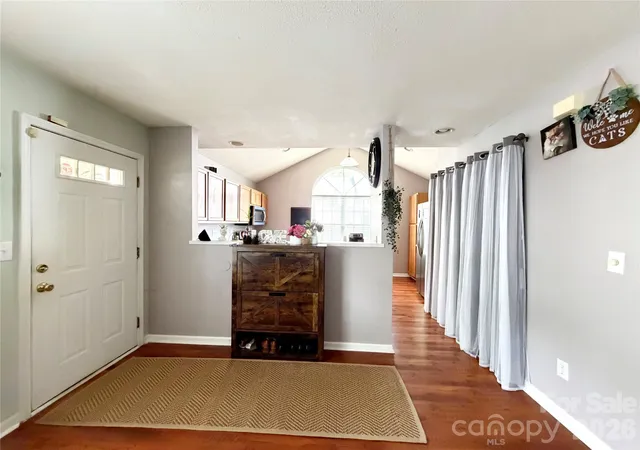 5th image of 10206 University Park Ln, Charlotte, NC 28213 | MLS# 4379615