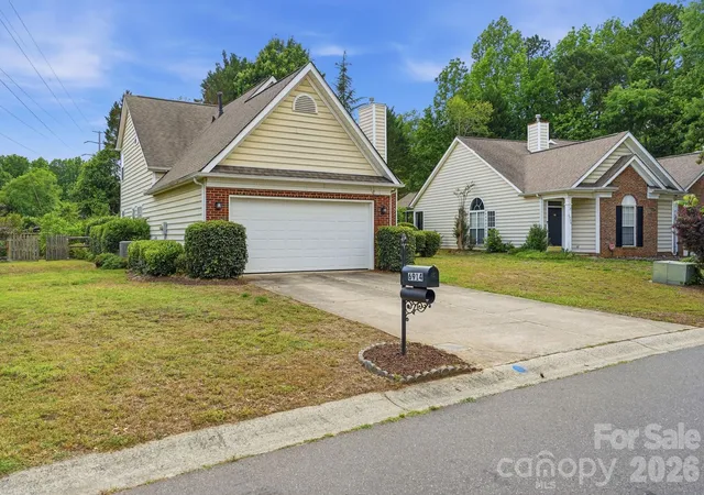 2nd image of 6914 Weirton Pl, Charlotte, NC 28226 | MLS# 4379626