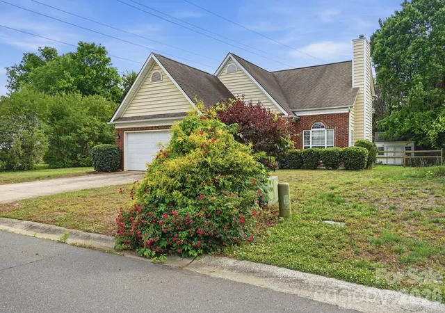 3rd image of 6914 Weirton Pl, Charlotte, NC 28226 | MLS# 4379626