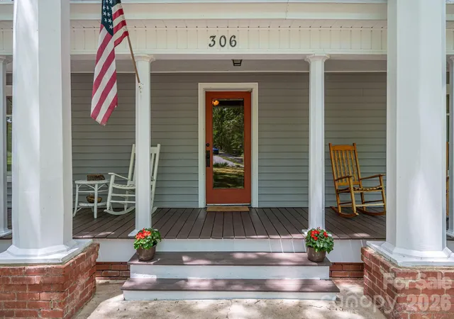 Photo 3 of Single family home for sale at 306 W Old Post Rd, Cherryville, NC 28021 | MLS# 4379652 | Listing updated on 2026-09-21