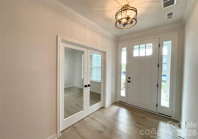 Photo 3 of Single family home for sale at 6823 Glen Abbey Ln, Mount Pleasant, NC 28124 | MLS# 4379653 | Listing updated on 2026-08-17
