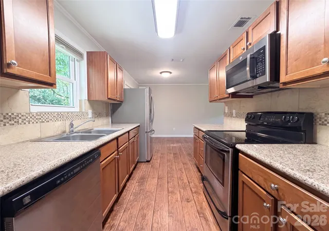 3rd image of 186 Jasmine Cir, Troutman, NC 28166 | MLS# 4379699