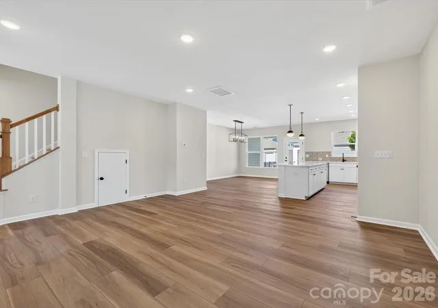 Photo 4 of Townhouse for sale at 10028 Mamillion Dr, Huntersville, NC 28078 | MLS# 4379718 | Listing updated on 2026-09-20