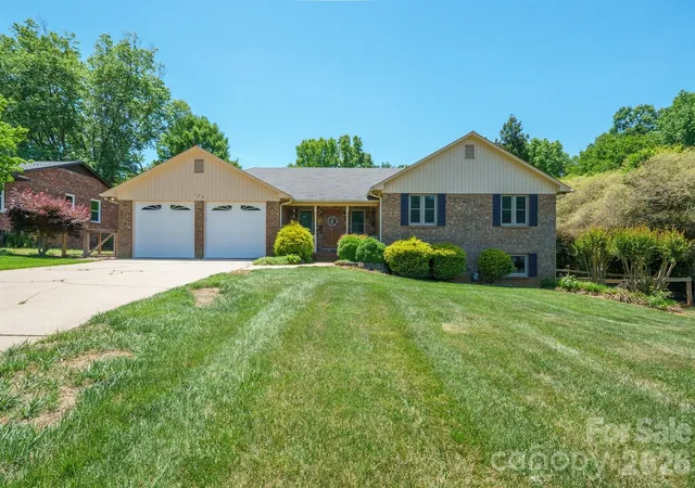 2nd image of 725 Sunridge Dr #18, Lincolnton, NC 28092 | MLS# 4379909
