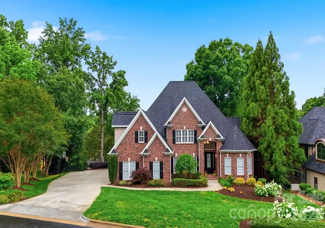 1st image of 151 43rd Avenue Dr Nw, Hickory, NC 28601 | MLS# 4379957
