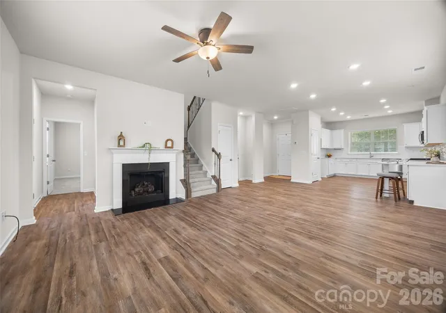 Photo 4 of Single family home for sale at 17712 Terryglass Ln, Charlotte, NC 28278 | MLS# 4379963 | Listing updated on 2026-09-13