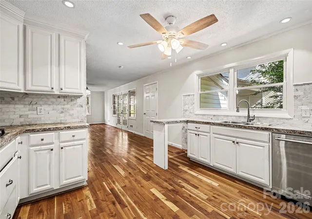 2nd image of 211 Windsor Dr, Shelby, NC 28150 | MLS# 4379981