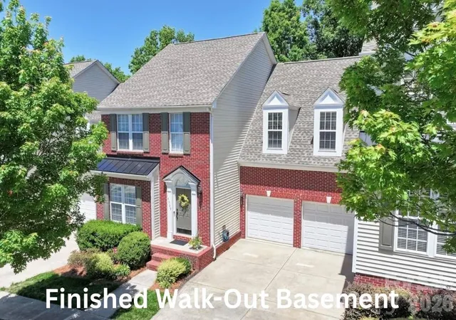 Photo 1 of Townhouse for sale at 14509 Greenpoint Ln, Huntersville, NC 28078 | MLS# 4380000 | Listing updated on 2026-10-31