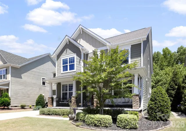 Photo 2 of Single family home for sale at 2028 Brightflower Ln, York, SC 29745 | MLS# 4380047 | Listing updated on 2026-09-29