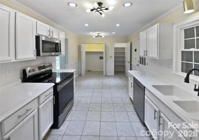 Photo 3 of Single family home for sale at 2520 Old Wilkesboro Rd, Salisbury, NC 28144 | MLS# 4380073 | Listing updated on 2026-08-17